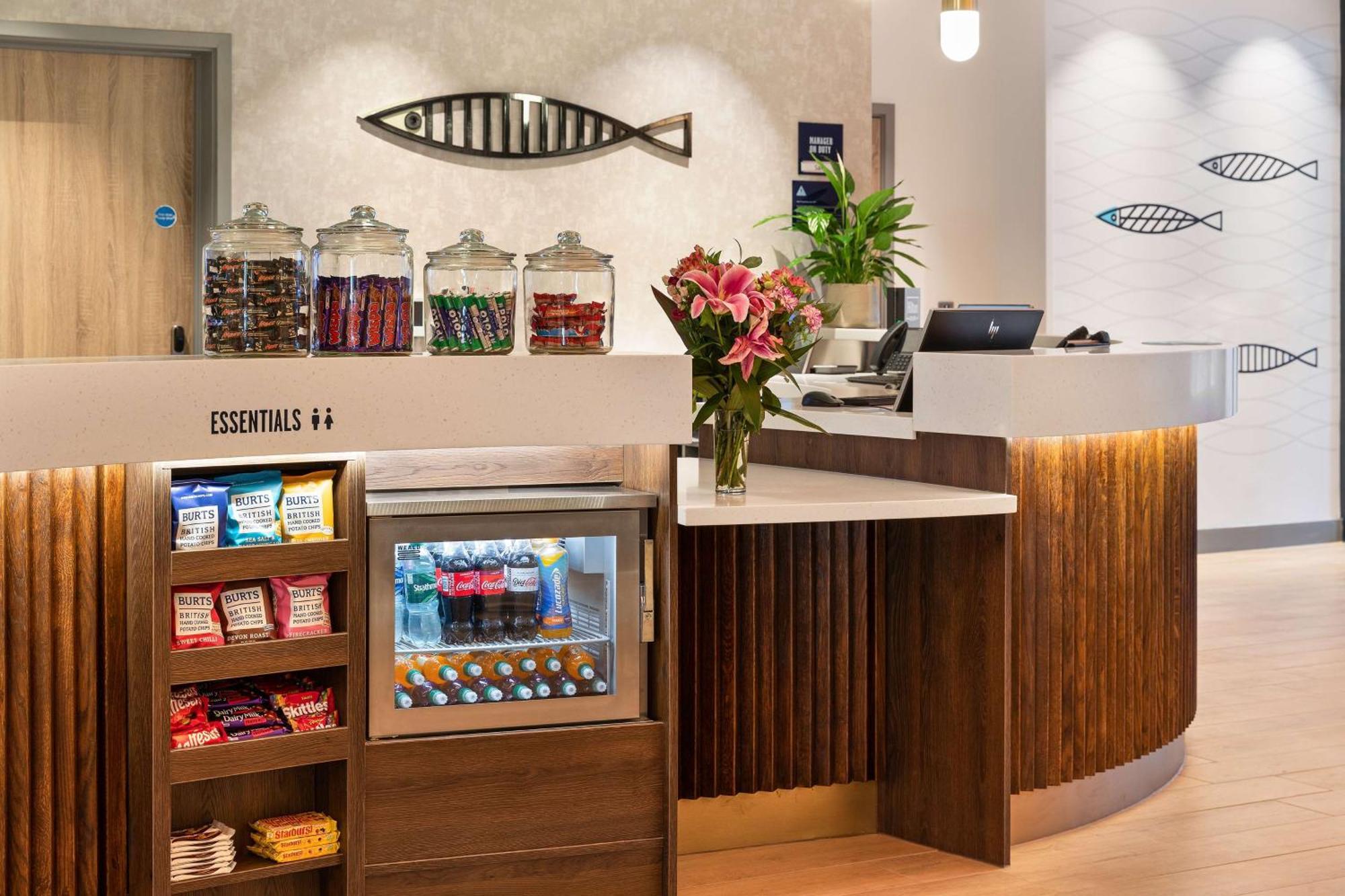 Hampton By Hilton Torquay Ξενοδοχείο Εξωτερικό φωτογραφία