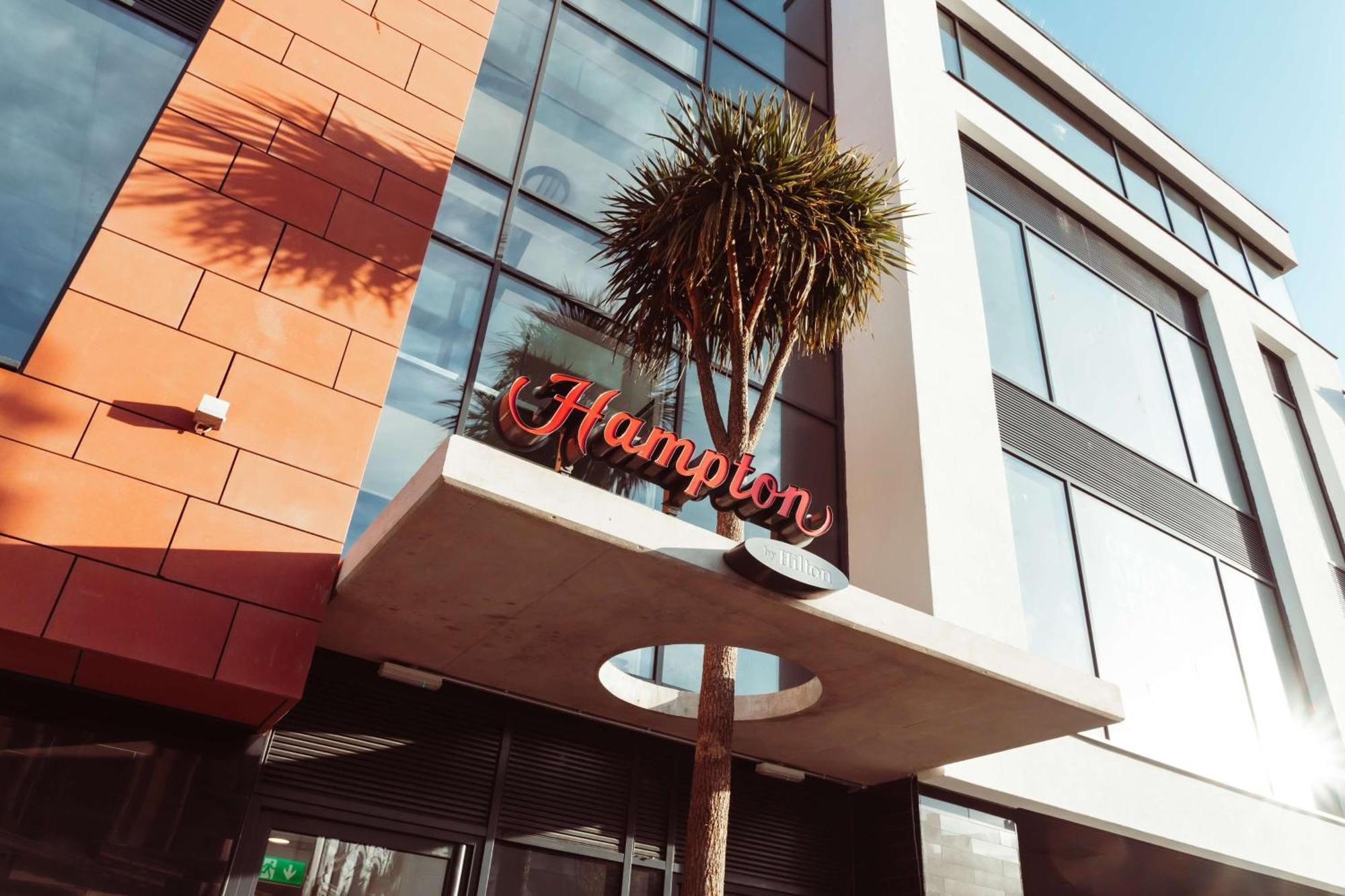 Hampton By Hilton Torquay Ξενοδοχείο Εξωτερικό φωτογραφία